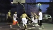 8090后的DNA动了！这才是我们的篮球青春！🏀